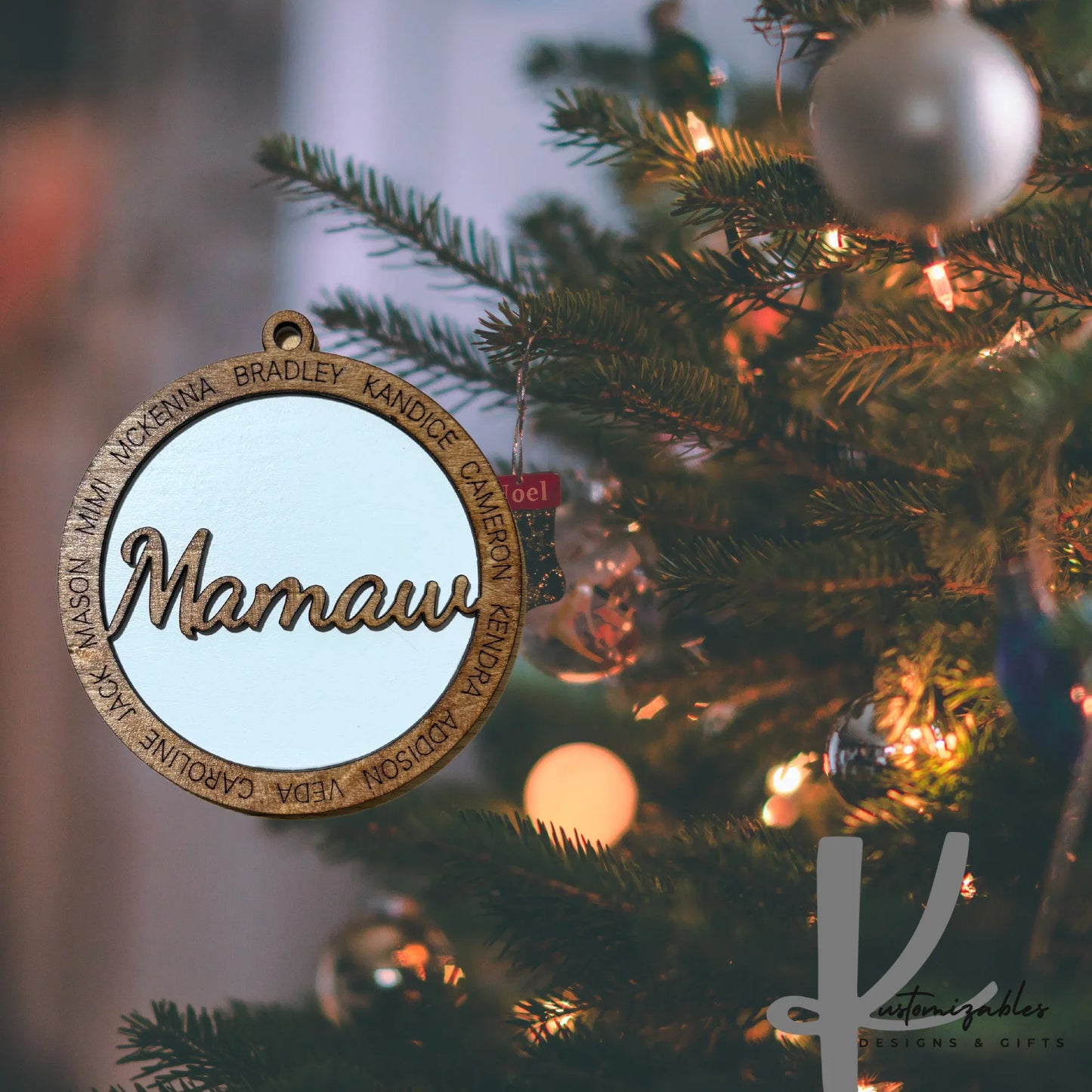 Engraved Name Ornament - kustomizables
